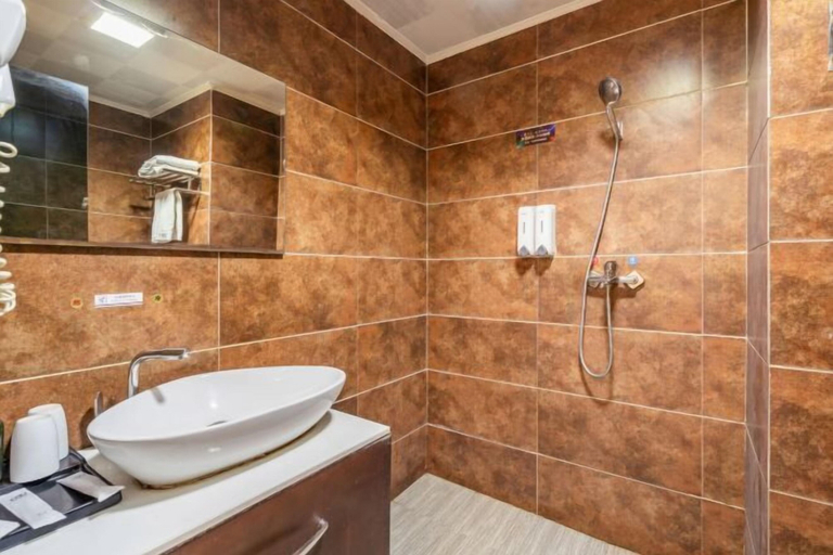 Bathroom 4, Loft Hotel, Weifang