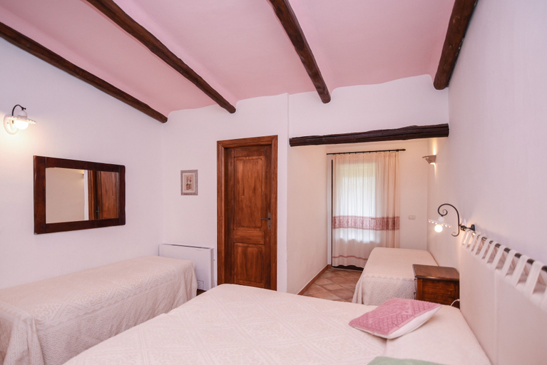 Bedroom 4, Agriturismo Guthiddai, Nuoro