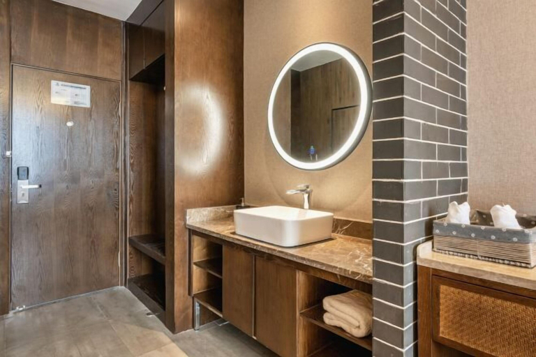 Bathroom 4, Siji Garden Hotel, Ankang