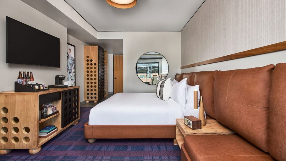 Bedroom 4, The Rally Hotel at McGregor Square, Denver