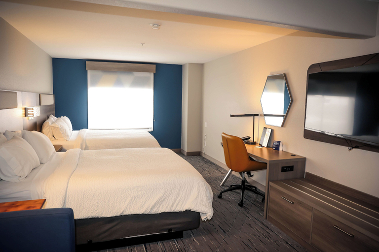 Bedroom 4, Holiday Inn Express & Suites DOUGLAS by IHG, Converse