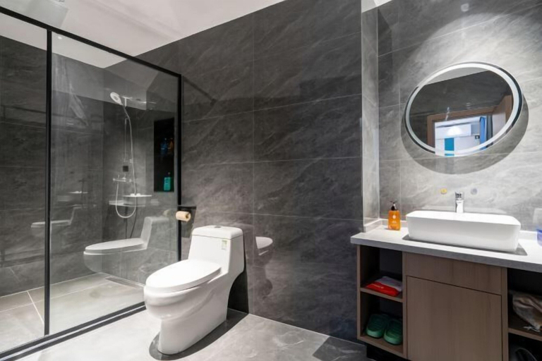 Bathroom 2, Ximei Hotel (Lingao Bus Station), Hainan