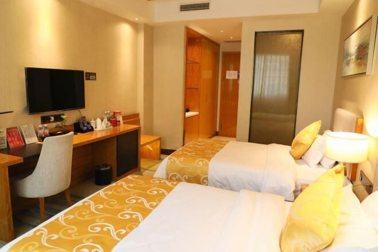 Bedroom 3, Luodian Anbang Garden Hotel, Qiannan Buyei and Miao