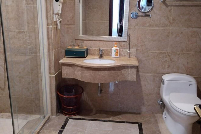 Bathroom 4, Jinjiacheng Hotel, Shantou