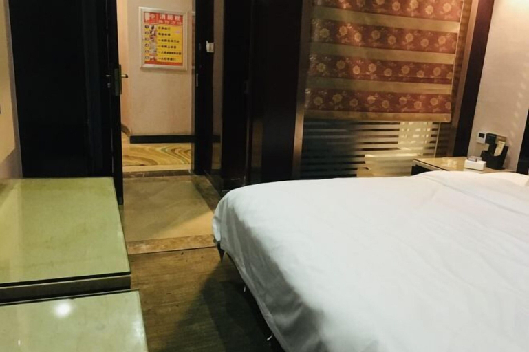 Bedroom 17