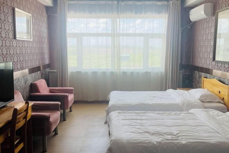 Bedroom 3, Wanda Motel, Heihe