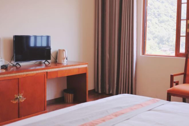 Bedroom 2, Dawagenzha Impression Hotel, Ya'an