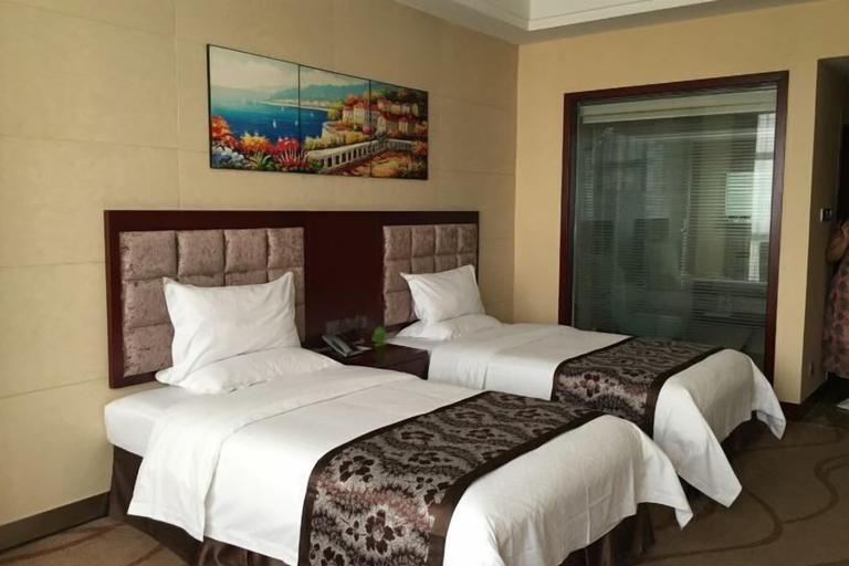 Bedroom 3, Longfengxiang Hotel, Dongying
