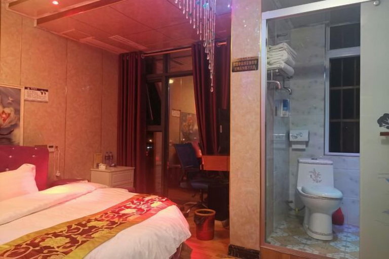 Bedroom 3, Fuchuan Xingrong Theme Apartment, Zunyi