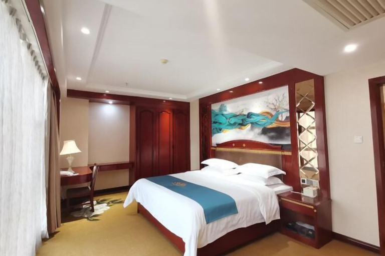 Bedroom 3, Wanmin International Hotel, Baise