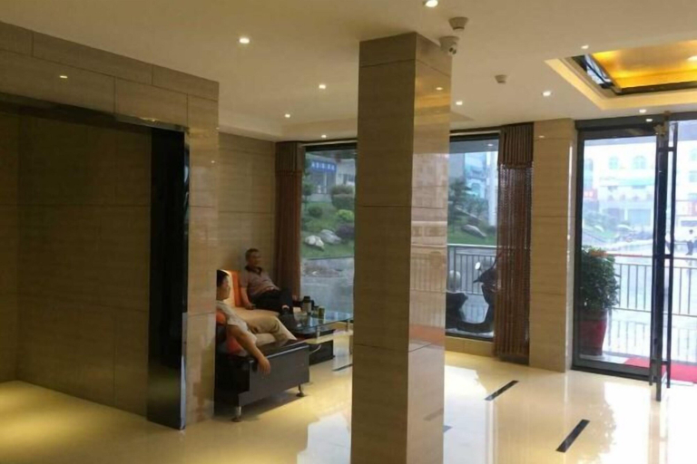 Others 5, Fuguilou Hotel, Xiangfan