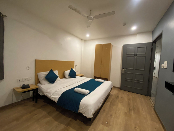 Bedroom 12
