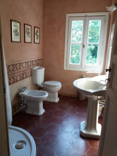 Bedroom, Agriturismo di Charme e Ristorante Stallato Il Filo di Paglia, La Spezia