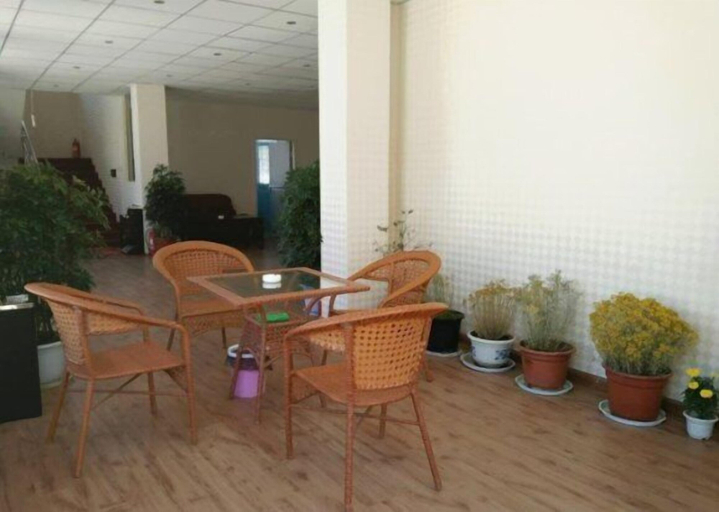 Others 5, Xianshi Business Hotel, Ngari