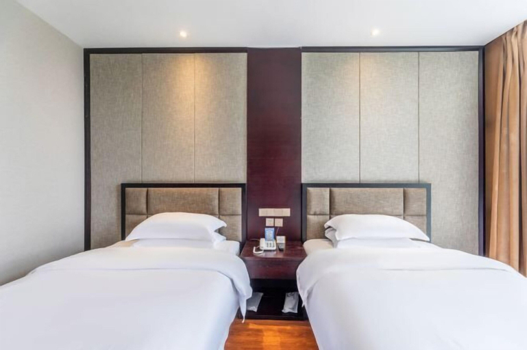Bedroom 6