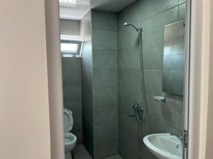 Bathroom 3, Guest House Nikola, Kobuleti