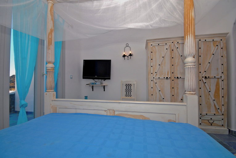 Bedroom 4, Ethereal Apartments, South Aegean