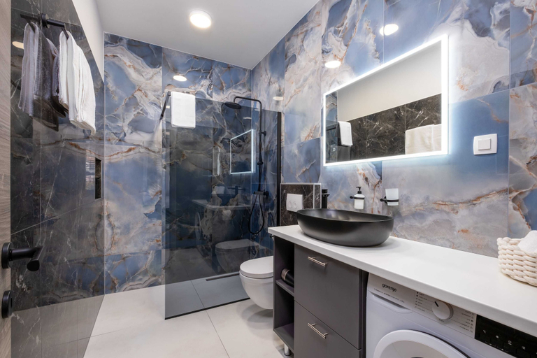 Bathroom 3, Dubrovnik Fantasy Apartments, Dubrovnik