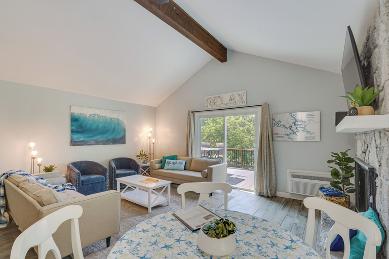 Others 1, Osage Beach Vacation Rental w/ Deck & Grill, Camden