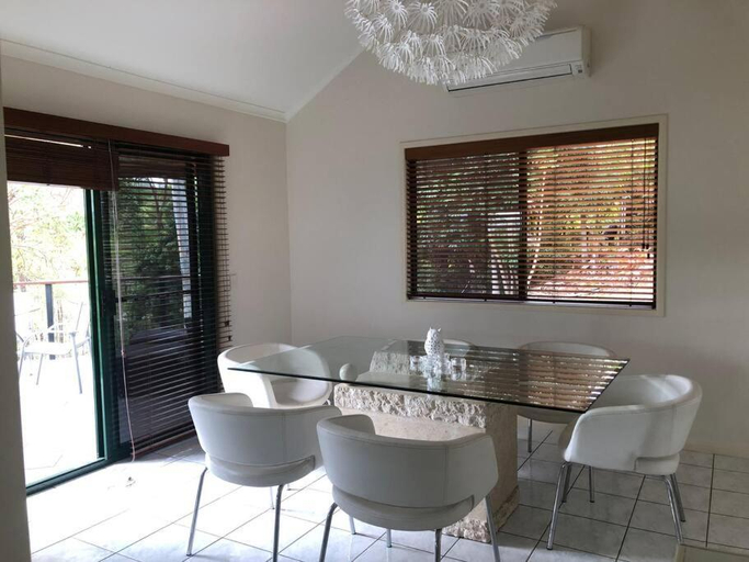 Others 3, Noosa hinterland acreage close to the beach, Maroochy