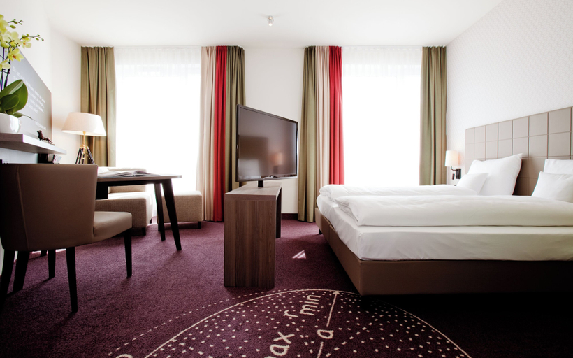 Bedroom 4, Steigenberger Parkhotel Braunschweig, Braunschweig