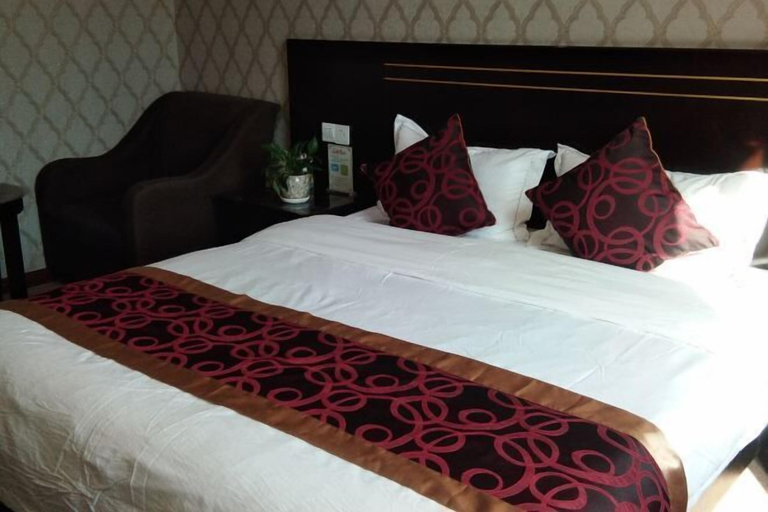 Bedroom 3, Jinshan Hotel, Jiuquan