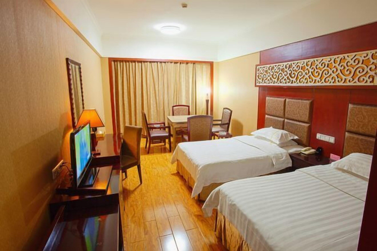 Bedroom 3, Xingtian Hotel, Yueyang
