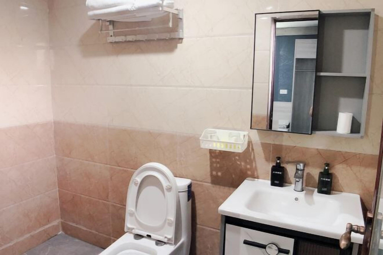 Bathroom 4, AiXi Traving with hostel, Chongqing