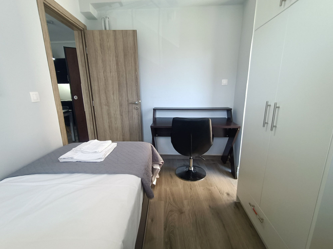 Bedroom 2, Highlighted Retreat, Attica