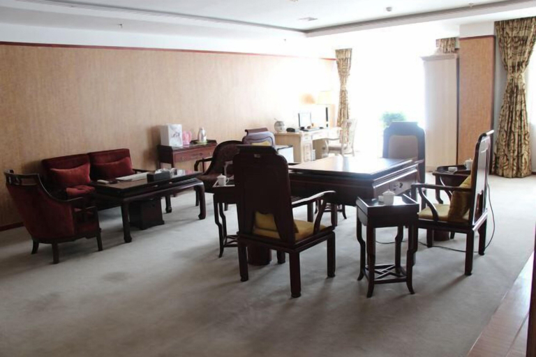 Food & Drinks 5, Naiman Hotel, Tongliao