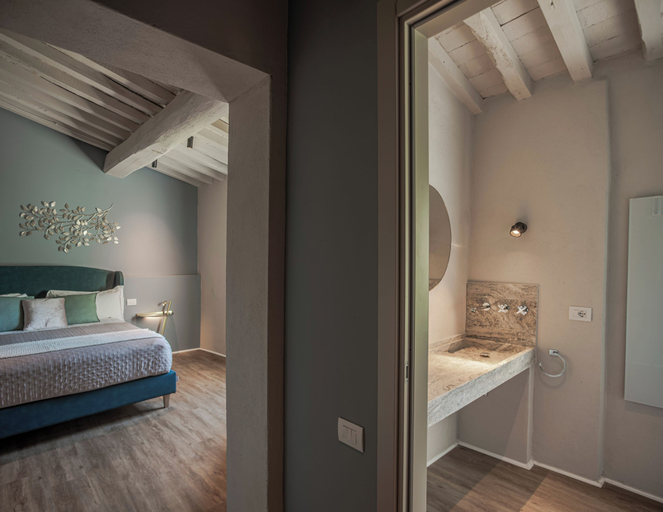 Bedroom 4, Borgo Elissa, Florence