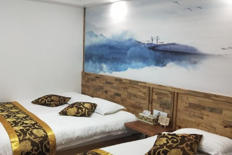Bedroom 12