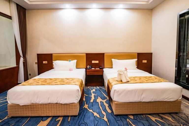 Bedroom 3, Kunlong Hot Spring Hotel, Yantai