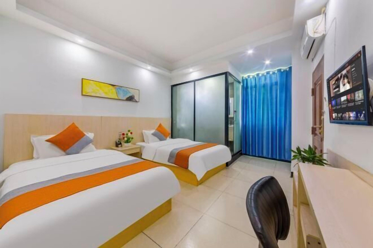 Bedroom 9