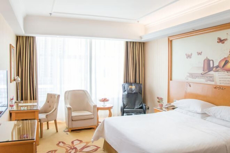 Bedroom 3, Vienna Hotel (Taihe Chengjiang Avenue), Ji'an