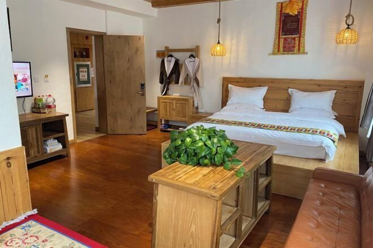 Bedroom 5, Sangpei Dongzhu Inn, Gannan Tibetan