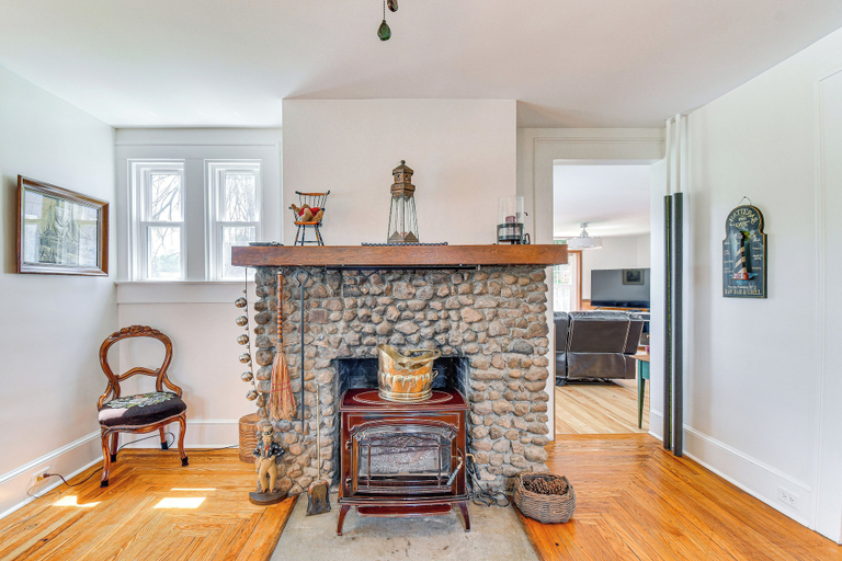Others 5, Walk to Waterfalls & Dining: Finger Lakes Escape!, Schuyler