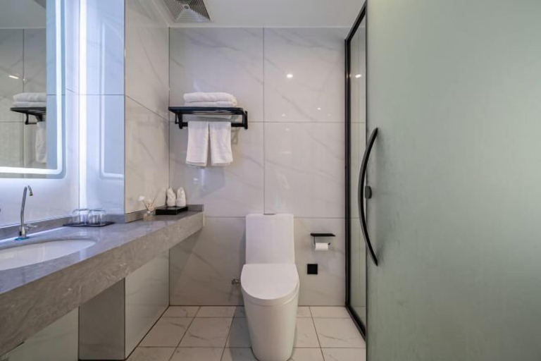 Bathroom 4, Kaisheng Hotel, Xiangtan