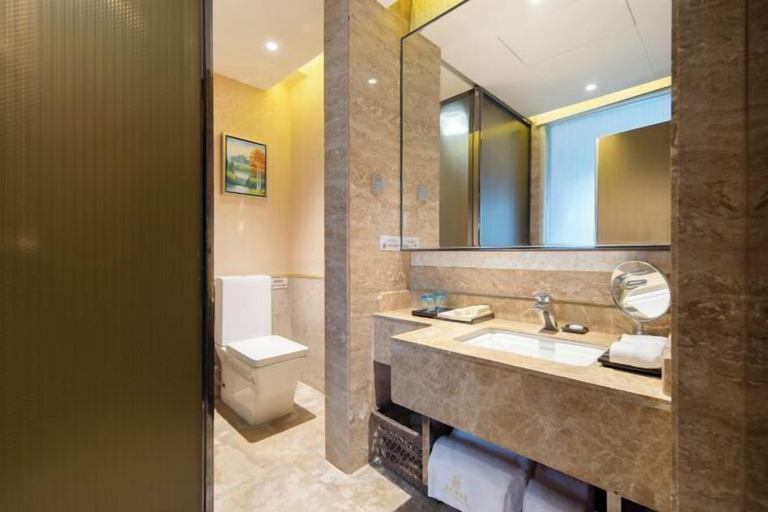 Bathroom 4, Oceanside Hotel, Maoming