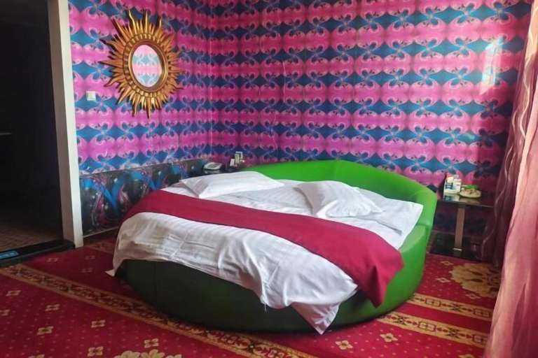 Bedroom 3, I Do Theme Hotel, Panjin
