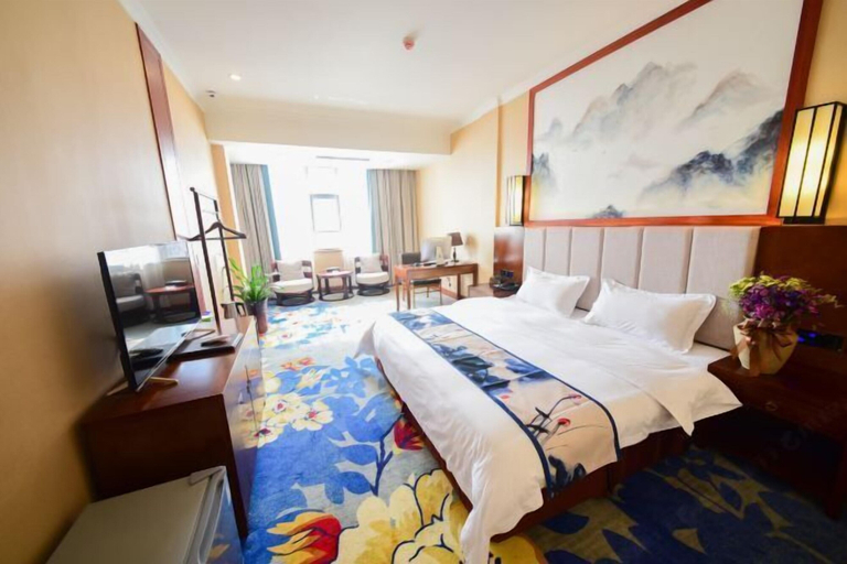 Bedroom 2, Hengshan Hotel, Hengyang