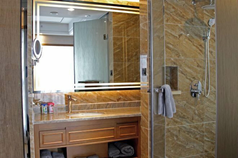 Bathroom 3, Putong Hotel, Xining