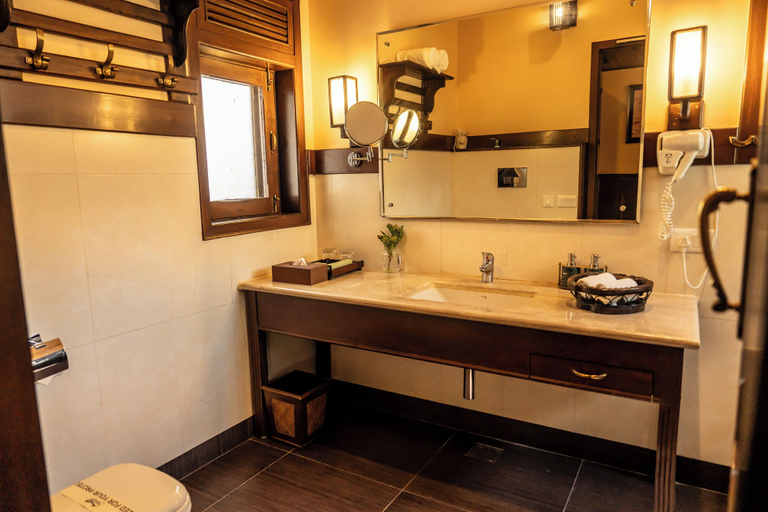 Bathroom 4, Aahana Resort & Spa - Jim Corbett, Nainital