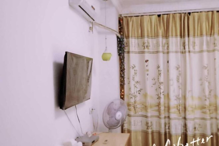 Bathroom, Yiqun Hotel, Liuzhou