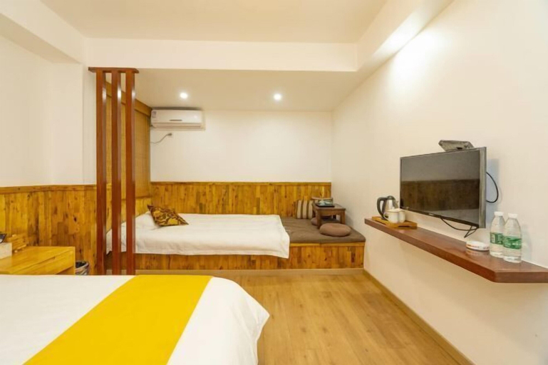 Bedroom 8