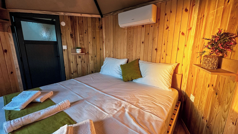 Bedroom 4, Laz Koyu Yoruk Evleri, Gökçeada