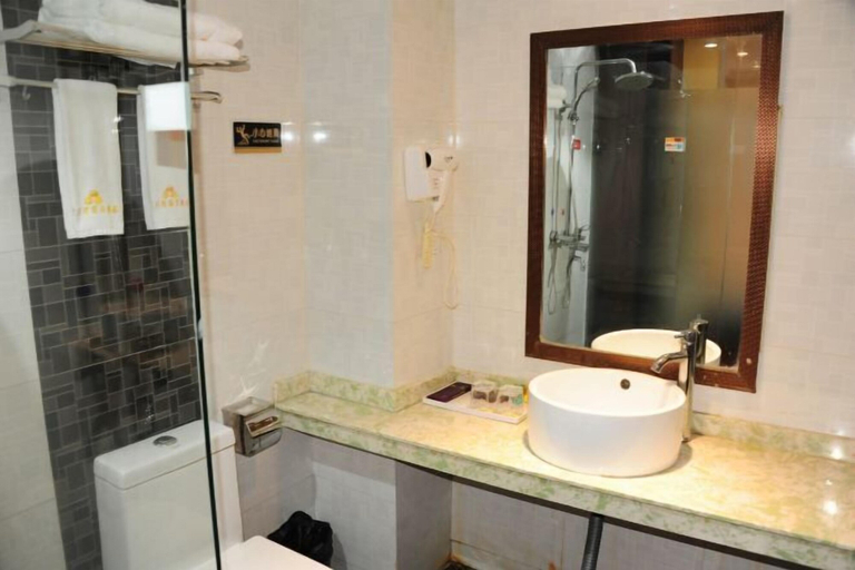Bathroom 4, Xingyuexing Hotel (Zhuhai Gongbei Port), Zhuhai