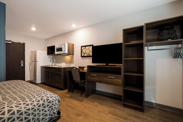 Others 5, Woodspring Suites Denver Commerce City, Adams