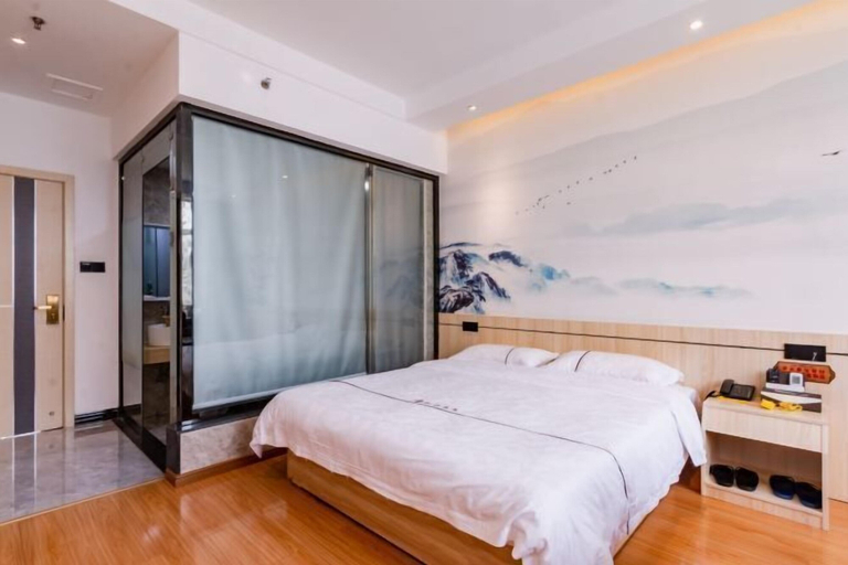 Bedroom 3, Hongxin Hotel, Ji'an