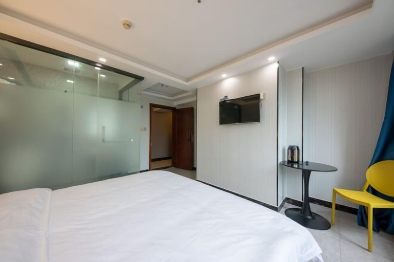 Bedroom 19